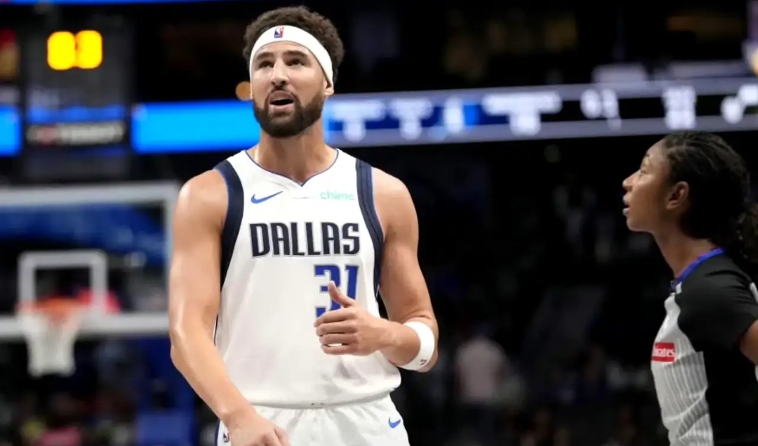 天博体育官方网站-JackeyLove迎来三赛季出色发挥，快船观众热烈欢呼！气势如虹延续的简单介绍